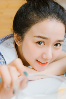 亚洲女同精品一区二区